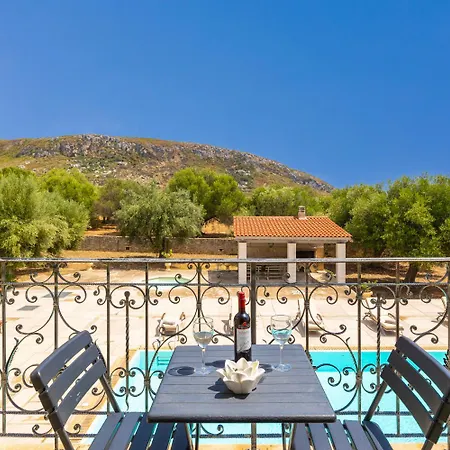 Villa Pomegranate Tree