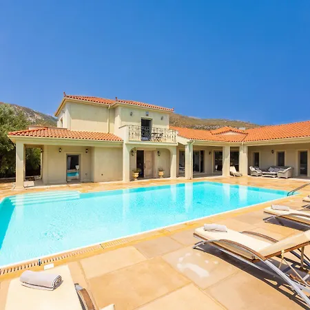 Pomegranate Tree Villa *