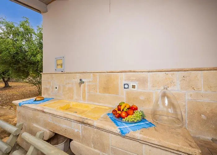 Villa Pomegranate Tree Katelios